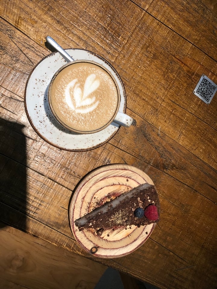 review photo of Honest Greens Plaça Catalunya Tart afrodisiac shared by @sandraa23 on 24 Nov 2019 - review