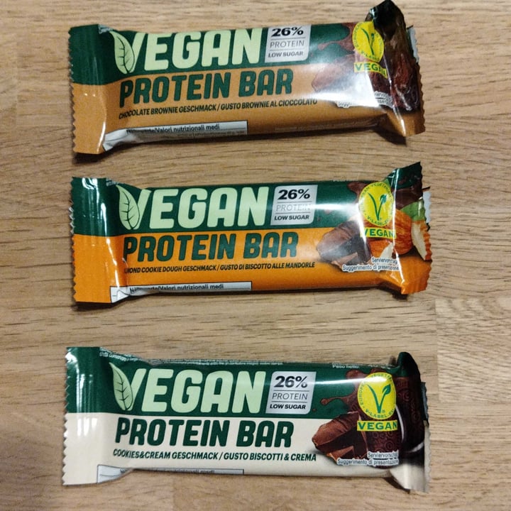 photo of IronMaxx protein bar shared by @ambra- on  13 Jun 2022 - review
