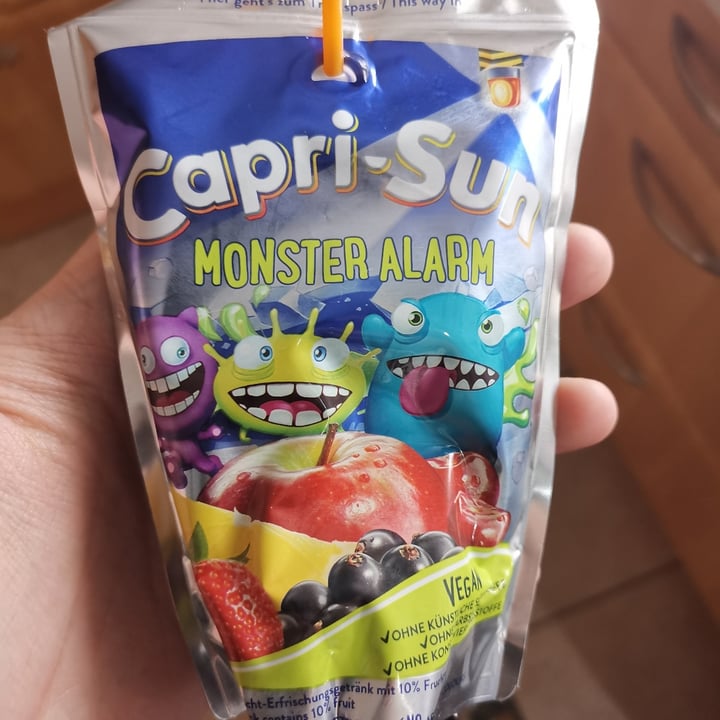 photo of Capri-Sun Capri Sun Monsteralarm shared by @lukasser on  18 Jan 2021 - review