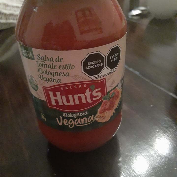 photo of Hunt's Boloñesa vegana shared by @barbaracf on  27 Mar 2021 - review