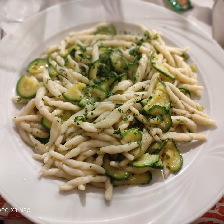 photo of Osteria La Cusena Trofie Con Zucchine shared by @bluekosmos on  09 Jun 2022 - review