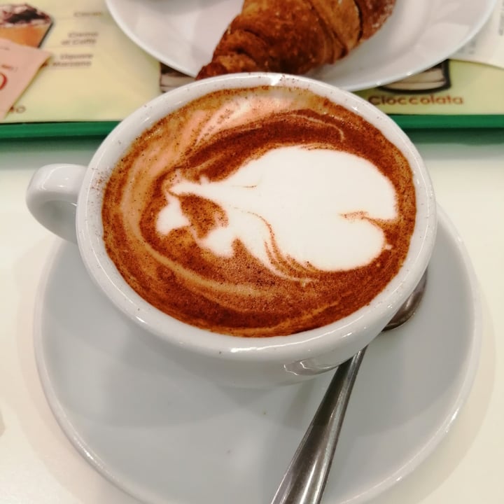 photo of Cooofe - Elnòs Shopping (BS) Cappuccino di Soia shared by @anthe on  05 Oct 2022 - review