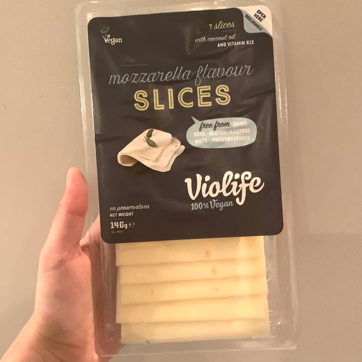 review photo of Violife Mozzarella Flavour Slices shared by @saudivegancommunity on 13 Oct 2020 - review