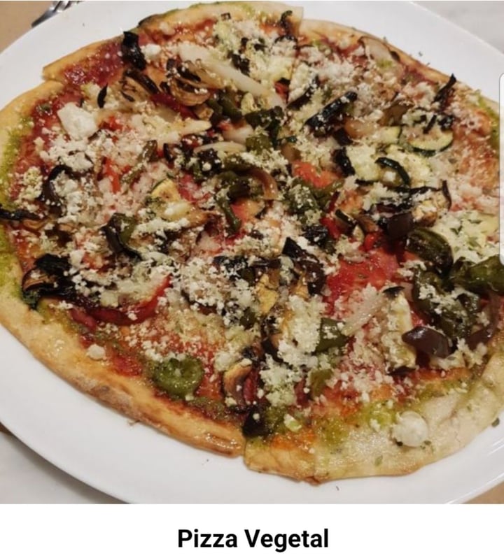 photo of Santoni - When Food is the Solution Pizza vegetal shared by @pepi on  28 Jun 2019 - review