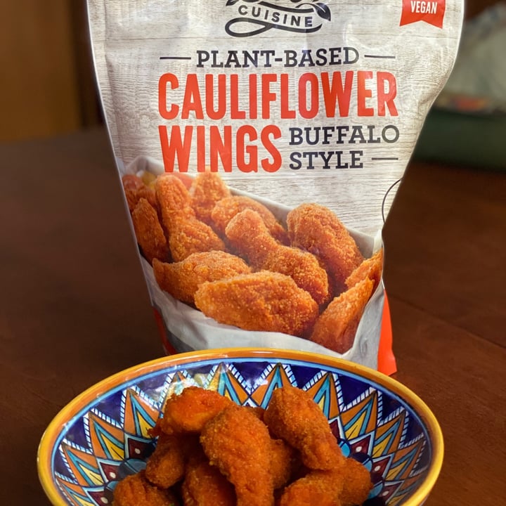 photo of Sol Cuisine Cauliflower wings Buffalo style shared by @theveganmary on  16 Sep 2021 - review