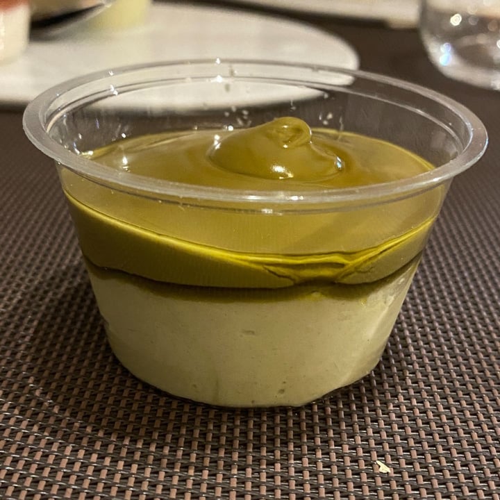 photo of Essenza Love Natural Food Bavarese Al Pistacchio shared by @flarov on  20 Oct 2022 - review
