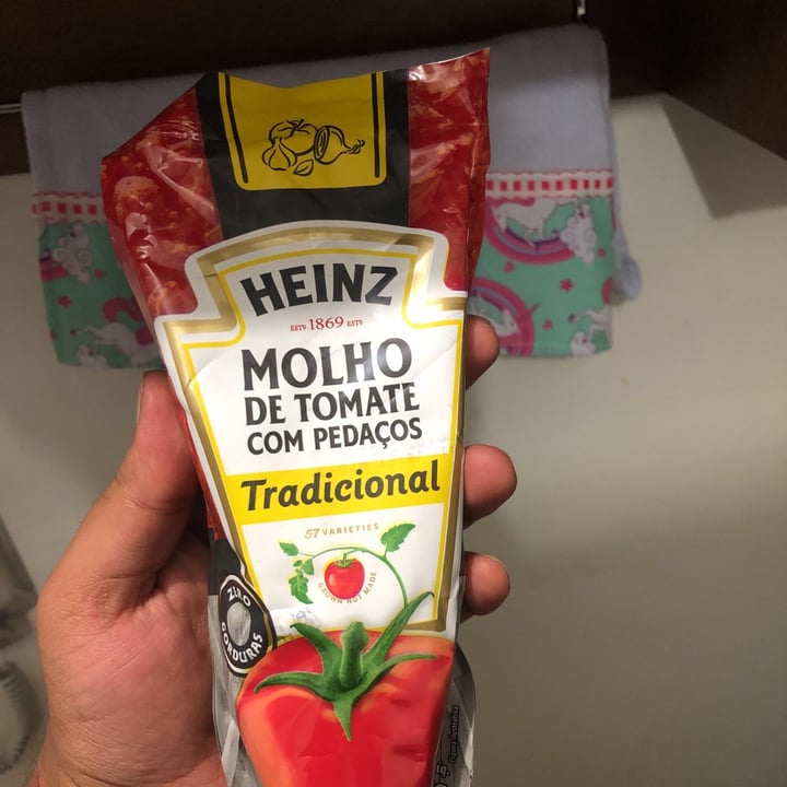 review photo of Heinz Molho de tomate com pedaços shared by @hiagocalixto on 29 Aug 2021 - review