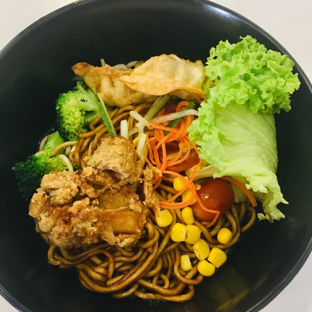 Foto do prato “Signature Dry la Mian”