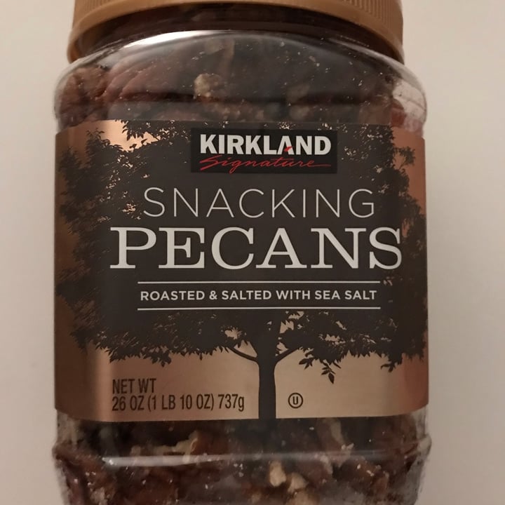 review photo of Kirkland Signature snacking pecans shared by @licinio on 12 May 2022 - review