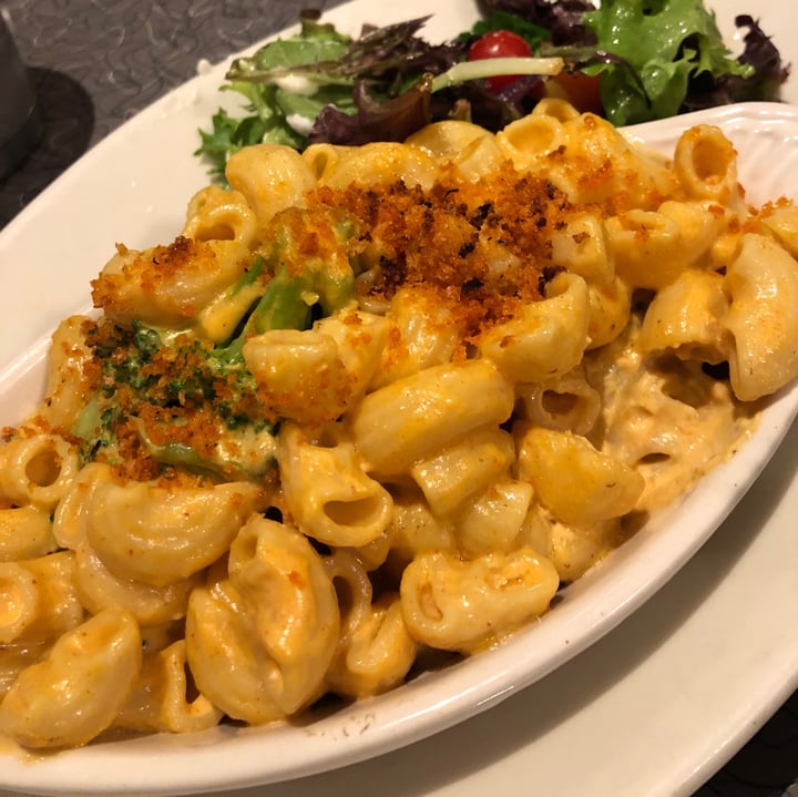 photo of Veggie Galaxy Baked Mac’n Cheese shared by @cowmama on  24 Apr 2020 - review