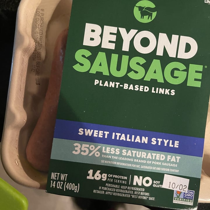 photo of Beyond Meat Beyond Sausages Sweet Italian shared by @ombi on  30 Sep 2022 - review