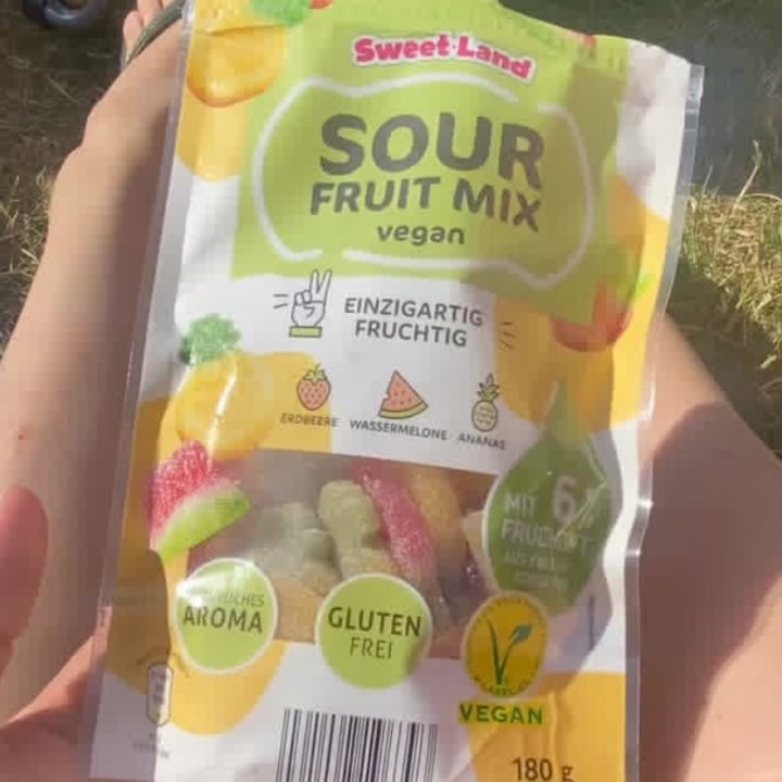 photo of Sweetland Jelly Fruits shared by @abrilezzz on  03 Jul 2022 - review