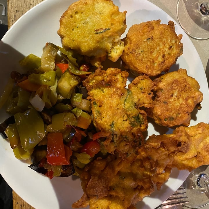 review photo of La Cucina Dei Colori Piatto misto 4 scelte shared by @faithveg on 03 Aug 2022 - review