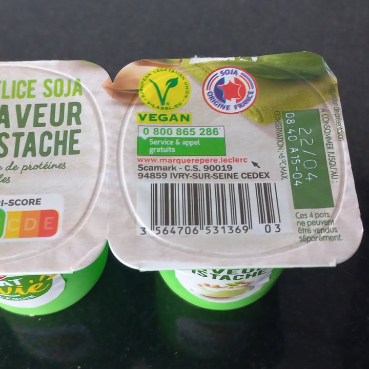review photo of Nat & Vie veggie Yaourt au soja saveur pistache shared by @lindag on 06 Apr 2022 - review