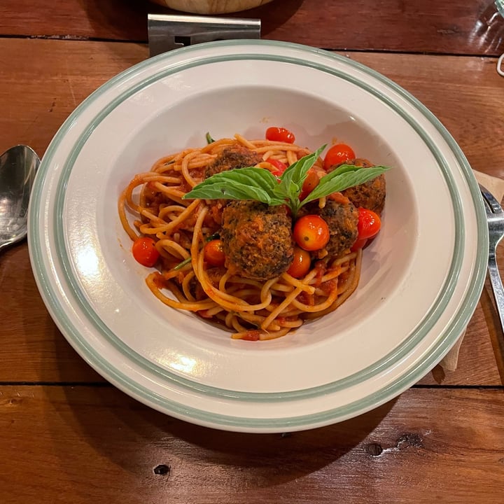 photo of Broccoli Revolution Spaghetti With Quinoa Balls shared by @undefined on  09 Dec 2021 - review