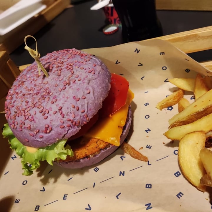photo of Flower Burger Butterfly burger shared by @salerena on  19 Aug 2021 - review