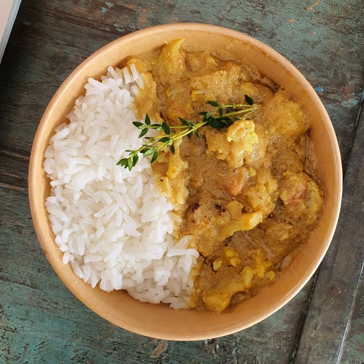 photo of All in the Kitchen Deli Cauliflower Korma shared by @theflipsideofg on  29 Apr 2022 - review