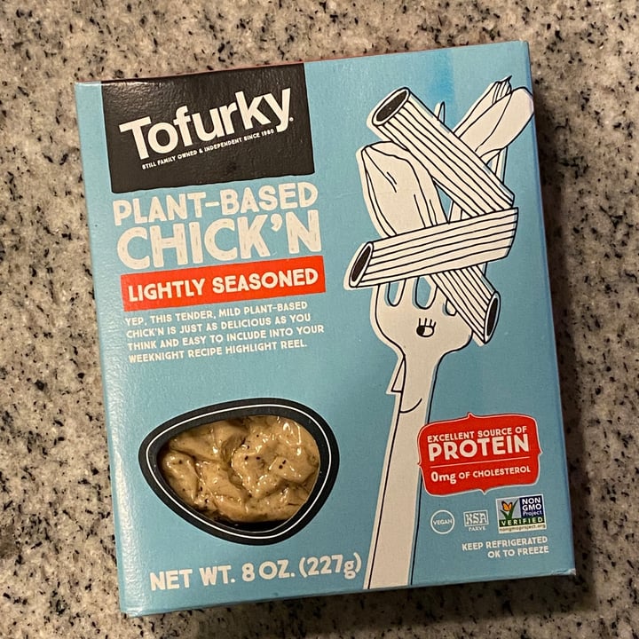 photo of Tofurky Plant based chick’n shared by @abadgevegan on  14 Jan 2022 - review