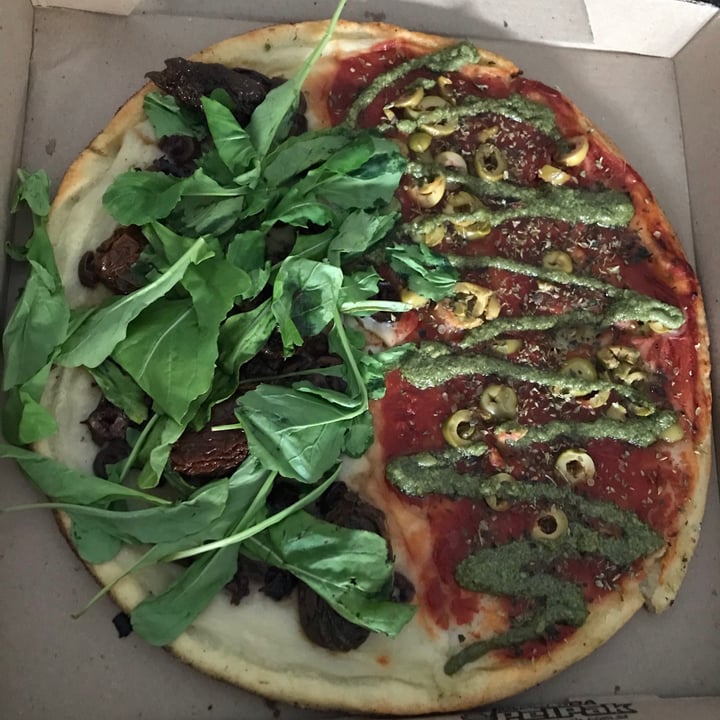 photo of Pizza Vegana Rocola shared by @esteficasotti on  18 Sep 2020 - review
