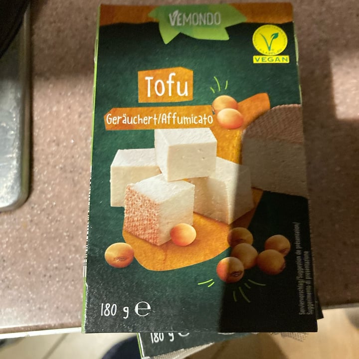 photo of Vemondo Tofu affumicato shared by @soric on  31 Jan 2022 - review
