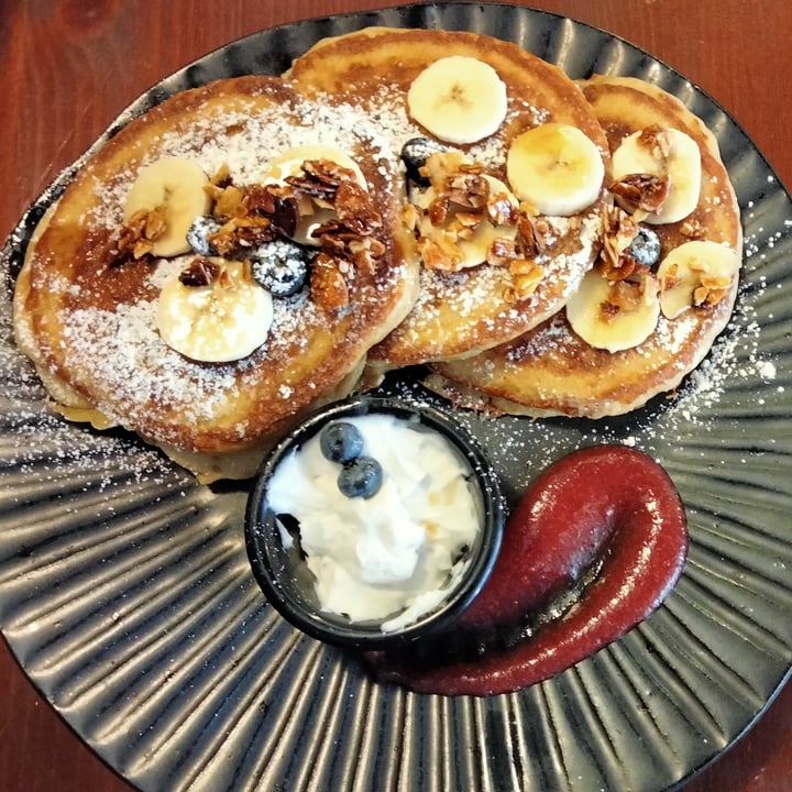 photo of Greens & Co. Pancakes shared by @romyne on  13 Aug 2022 - review