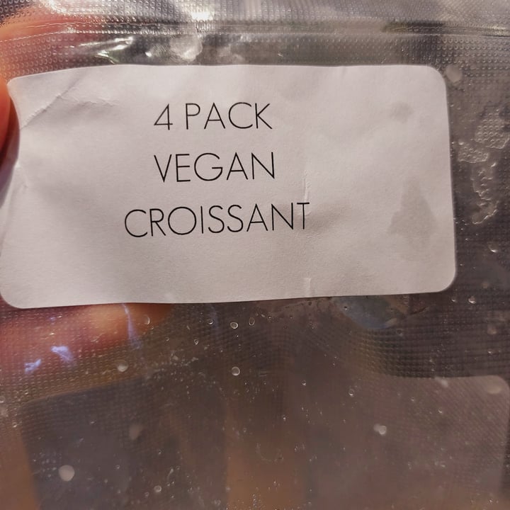 photo of Good Rebel 4 Pack Bake at Home Croissants shared by @hbchic on  04 Jan 2022 - review