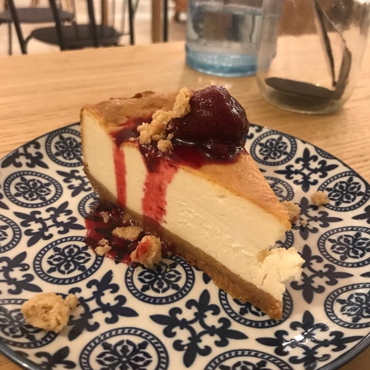 photo of La Teca Burger Cheescake shared by @silviaps on  24 Oct 2022 - review