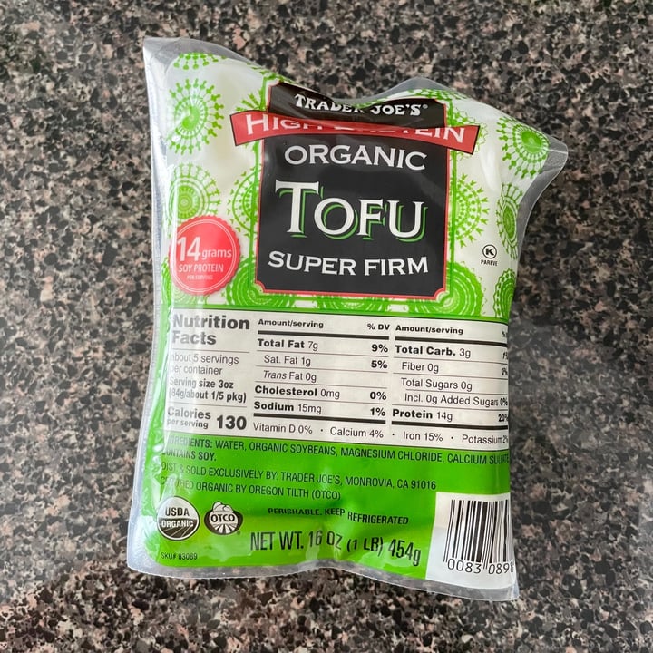 photo of Trader Joe's High Protein Organic Super Firm Tofu shared by @aqualing on  10 Jun 2021 - review