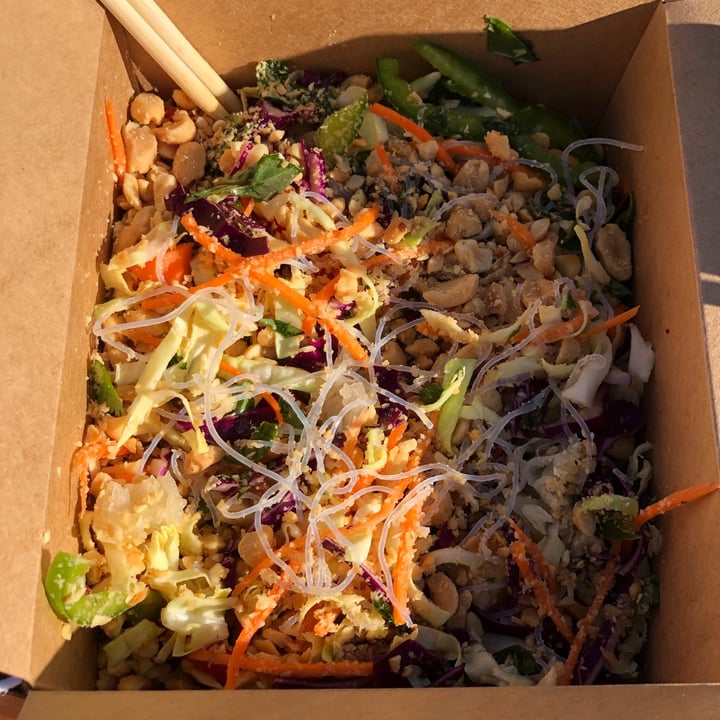 review photo of Landing House Yuam salad shared by @forksandplants on 02 Apr 2021 - review
