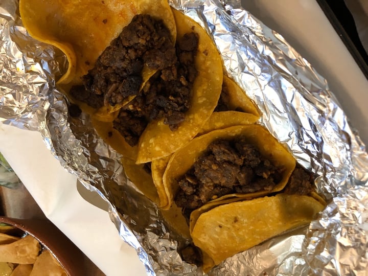 photo of Vegan Eats Tacos de bistec shared by @solachevijae on  17 Feb 2020 - review