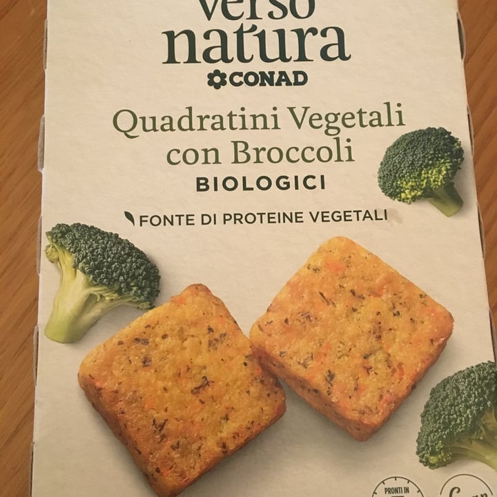 photo of Verso Natura Conad Veg Quadratini vegetali con broccoli biologici shared by @vanessa24790 on  11 Jul 2022 - review