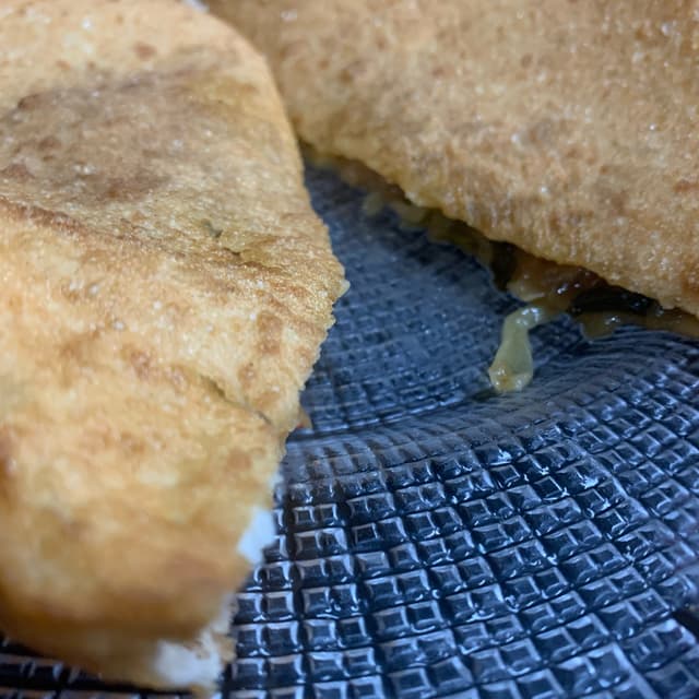 Photo of the dish “Pizza fritta alla genovese (beyond meat)”