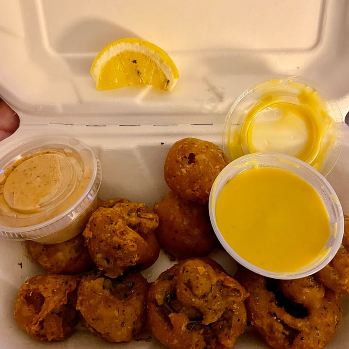 photo of South x Northwest Fried Mushrooms shared by @lakerslover77 on  18 Mar 2022 - review