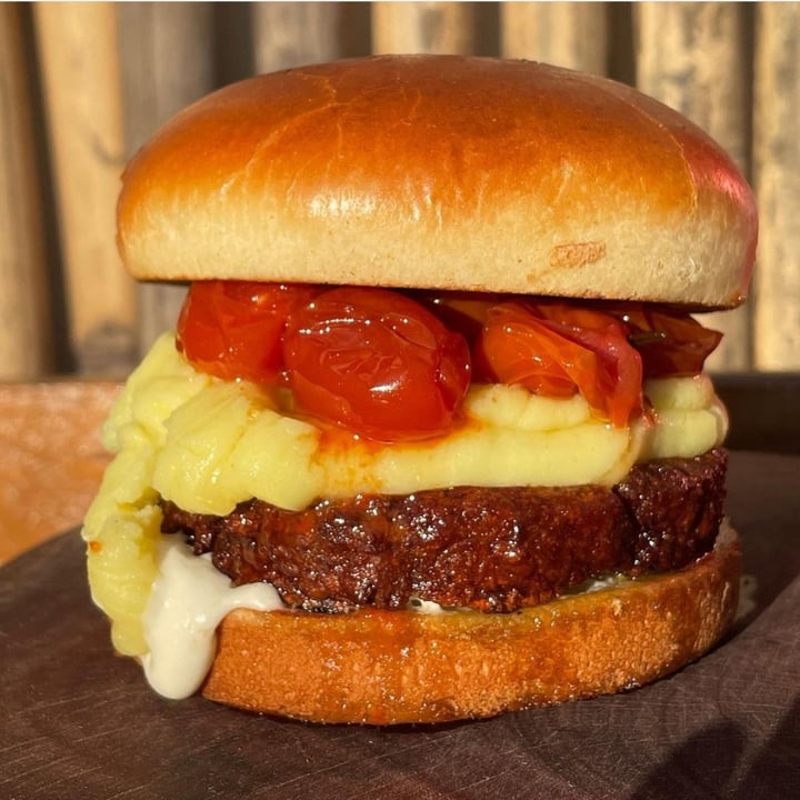 review photo of Ugami Mercado Natural Cogumelo Tasty shared by @elinemcs on 03 May 2022 - review