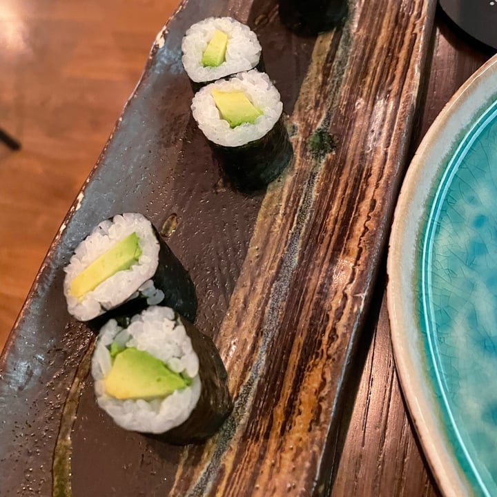 photo of I-Sushi Hosomaki avocado shared by @margheritac02 on  09 Apr 2022 - review