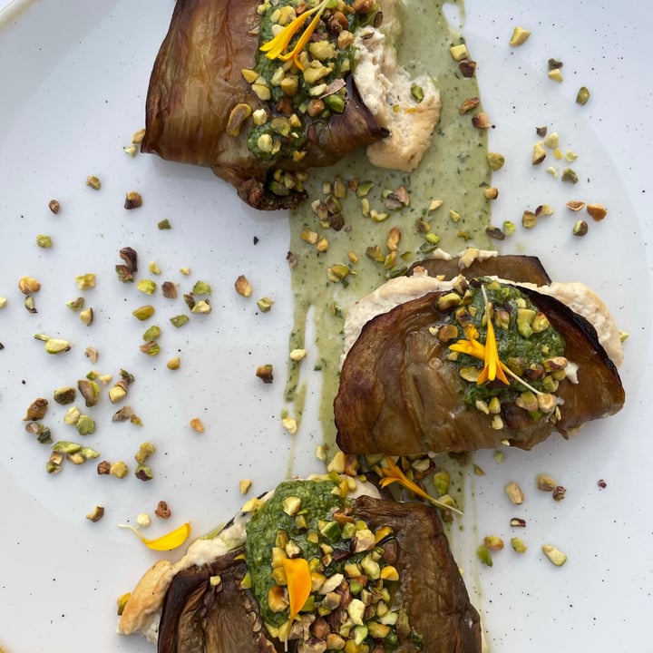 photo of Romeow Cat Bistrot Fagottini Di melanzane con feta saporita, pesto al basilico e pistacchi tostati shared by @luss on  24 Jul 2021 - review