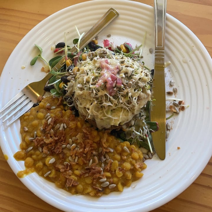 photo of The Sunshine Food Sprouting Co Bunless Burger shared by @upmyeco on  14 Feb 2021 - review