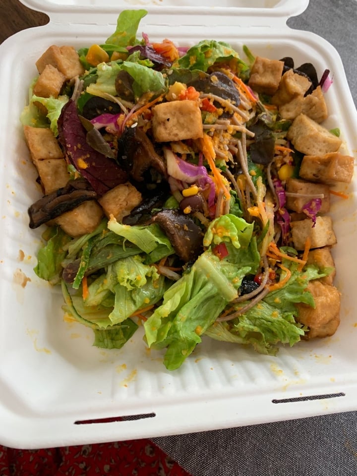 photo of The Roots Salad Bar Rainbow Soba Salad shared by @giveafudge2day on  01 Mar 2020 - review