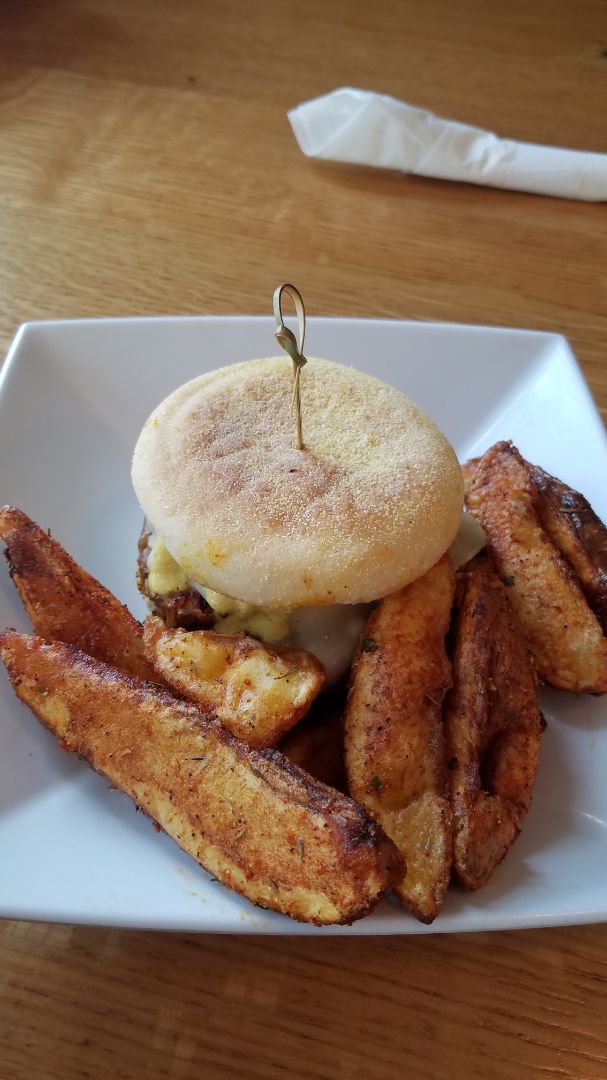 photo of J. Selby's Breakfast Burger shared by @ambularfortheanimals on  18 Aug 2018 - review