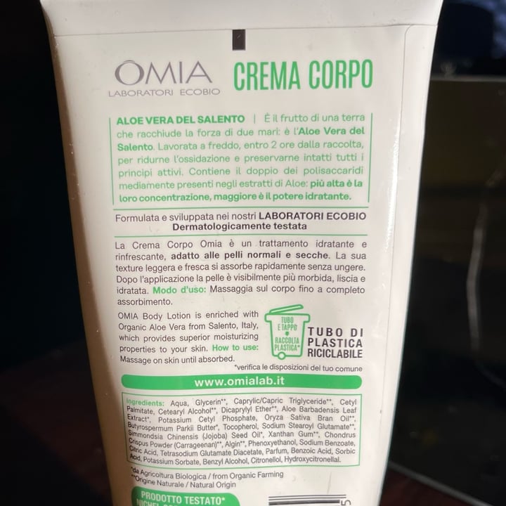 photo of Omnia Laboratoires Omnia crema corpo shared by @cricasti on  04 Dec 2022 - review