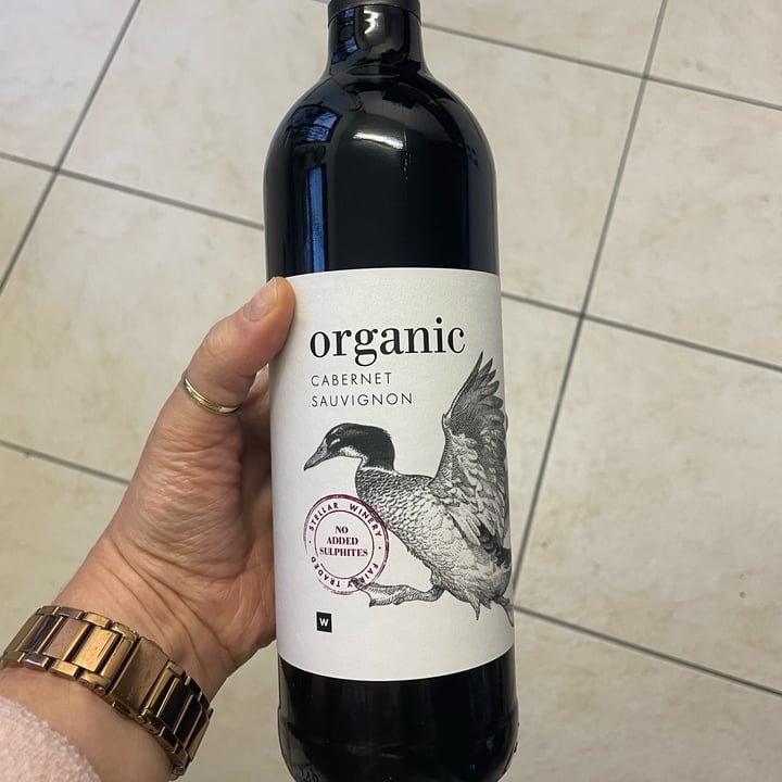 review photo of Woolworths Food Organic Red Wine shared by @yesimadiva on 18 Aug 2022 - review