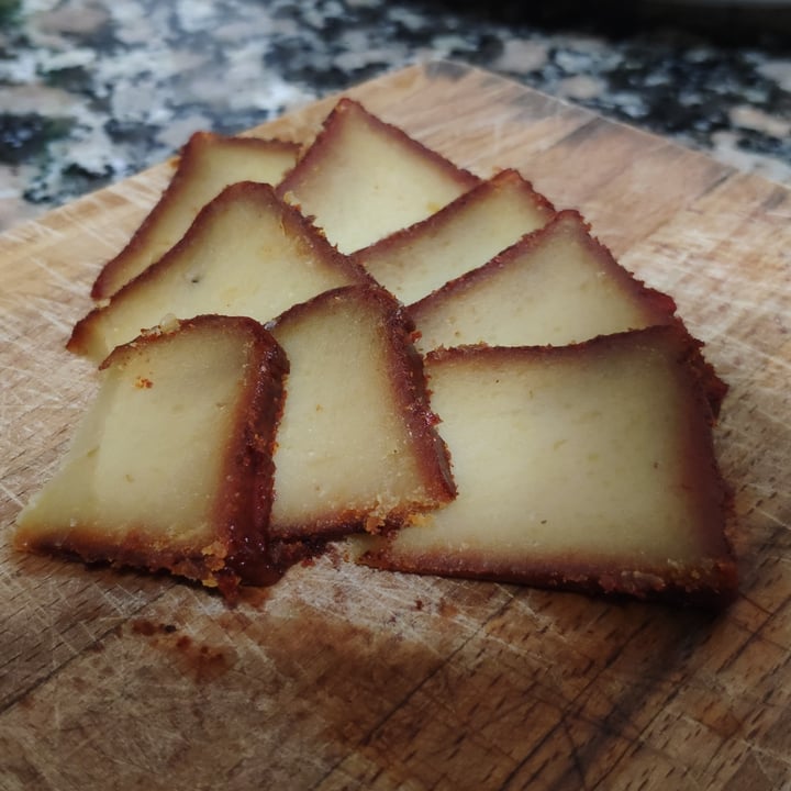 review photo of Veggie Karma Queso Semicurado con Pimentón Dulce Ahumado shared by @nanoruru on 06 Jul 2022 - review