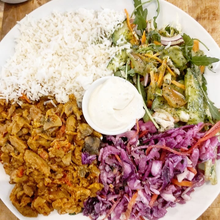 photo of Faloviec / Kuchnia Roślinna Soy Shoarma shared by @rhav13 on  23 Apr 2020 - review