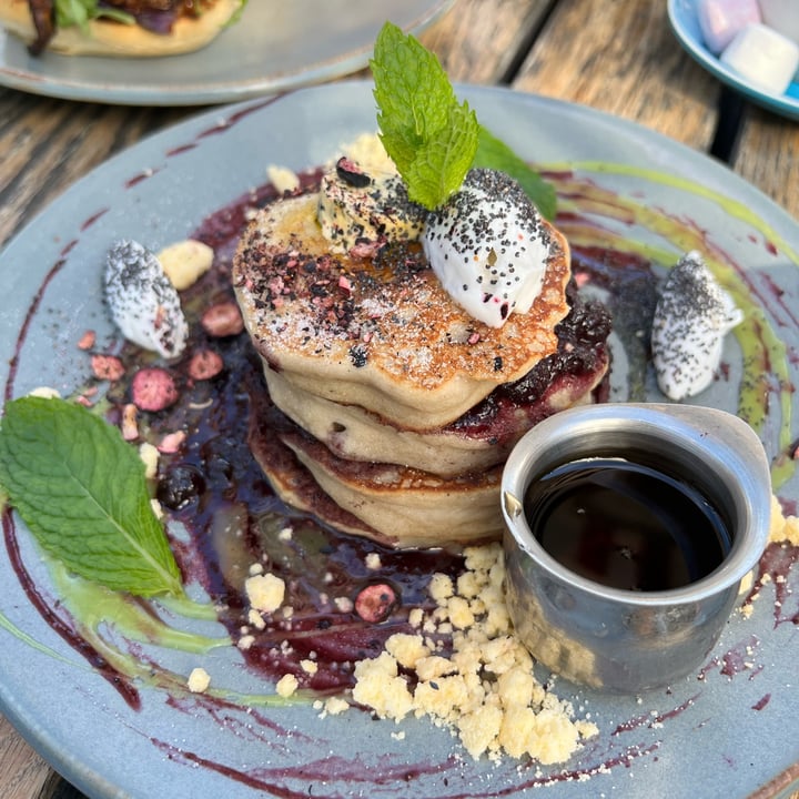photo of Yonder Blueberry & Lemon Pancakes shared by @pandalove on  08 Dec 2021 - review