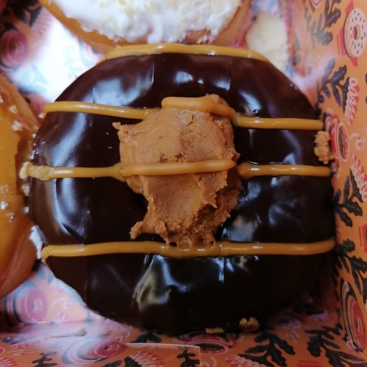 photo of Brammibal's Donuts Choc peanut fudge shared by @nocturnalblaze on  30 Jul 2022 - review