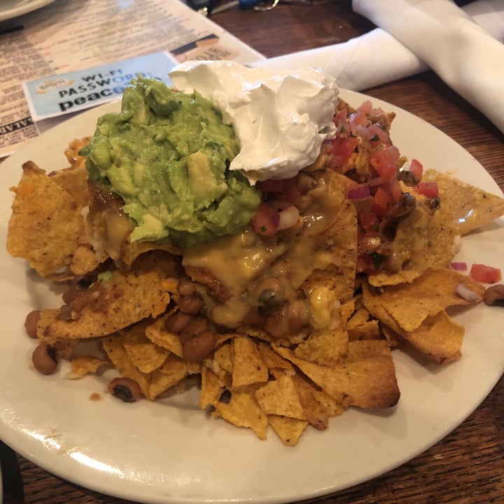 photo of Busboys And Poets Vegan Nachos shared by @ajb84 on  16 Mar 2019 - review
