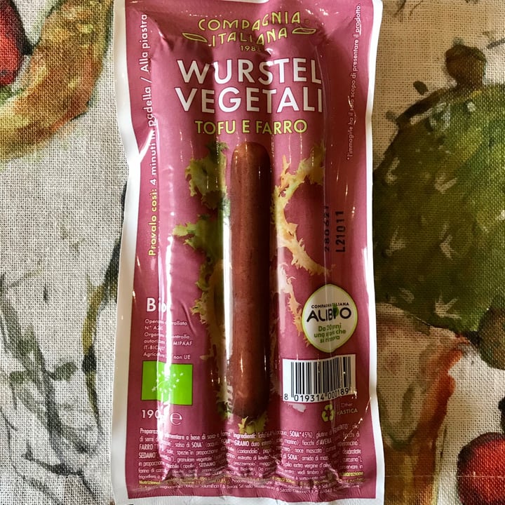 photo of Compagnia Italiana Wurstel Tofu e Farro shared by @alessiastaste on  18 Apr 2021 - review