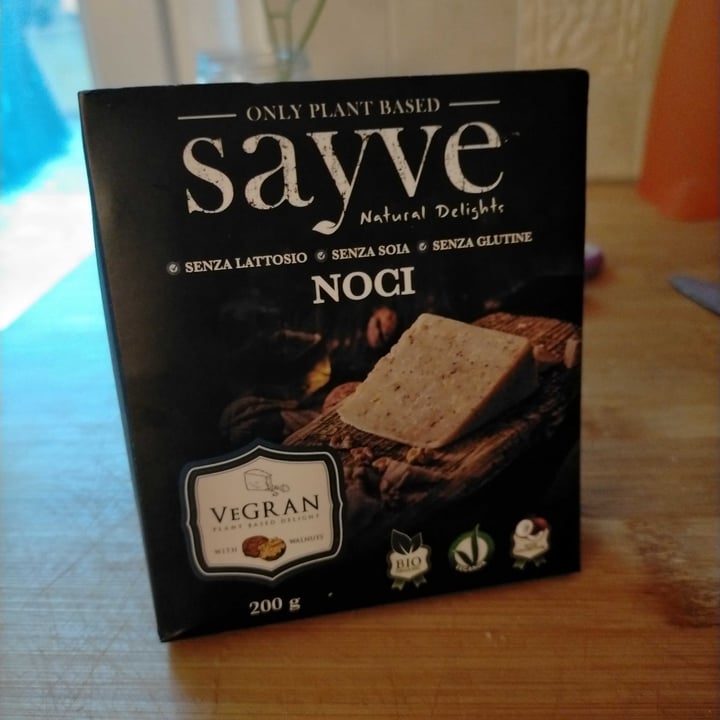 photo of Sayve Formaggio alle noci shared by @matilde-silenzi on  08 Apr 2022 - review