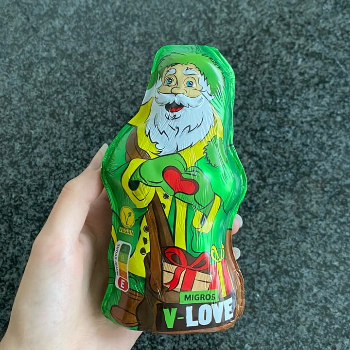 review photo of v-love babbo natale ciccolato shared by @elisgreenworld on 11 Dec 2022 - review