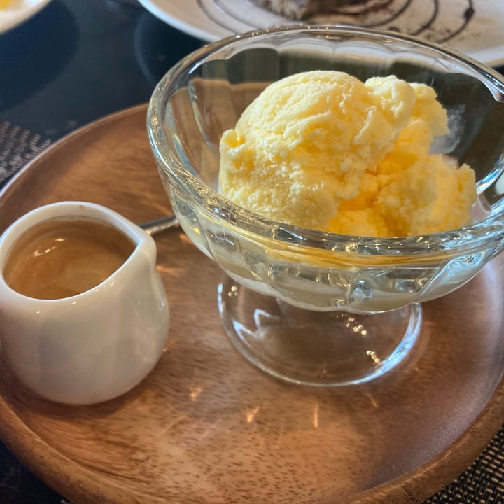 photo of Goodsouls Kitchen Affogato with Vegan Mango Ice Cream shared by @alytevasin7 on  24 Jun 2022 - review